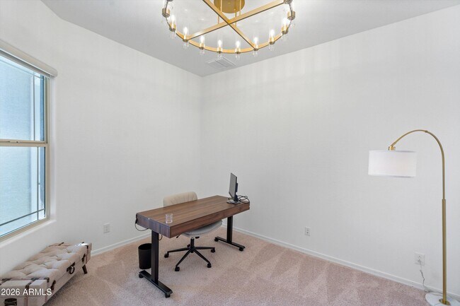 Building Photo - 10812 E Tesla Ave