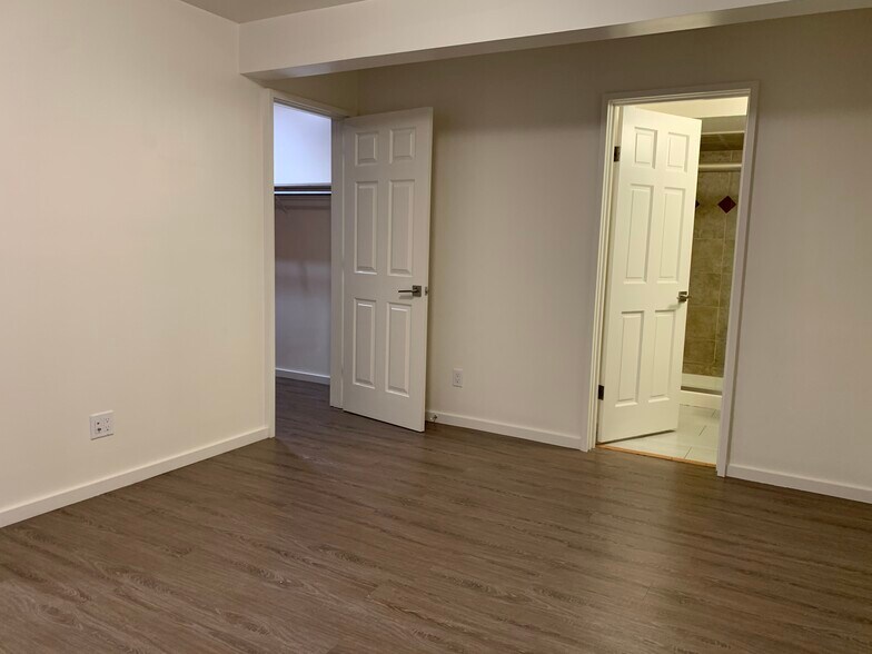 Building Photo - 251 Amador Ave