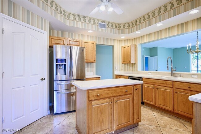 Building Photo - 5805 Grande Reserve Way