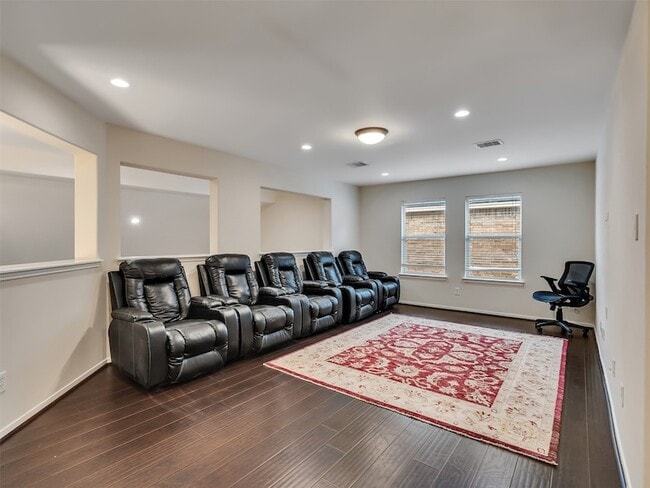 Building Photo - 24507 Red Bluff Tr