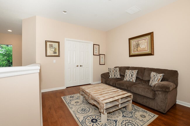 Building Photo - 8108 Carnoustie Pl