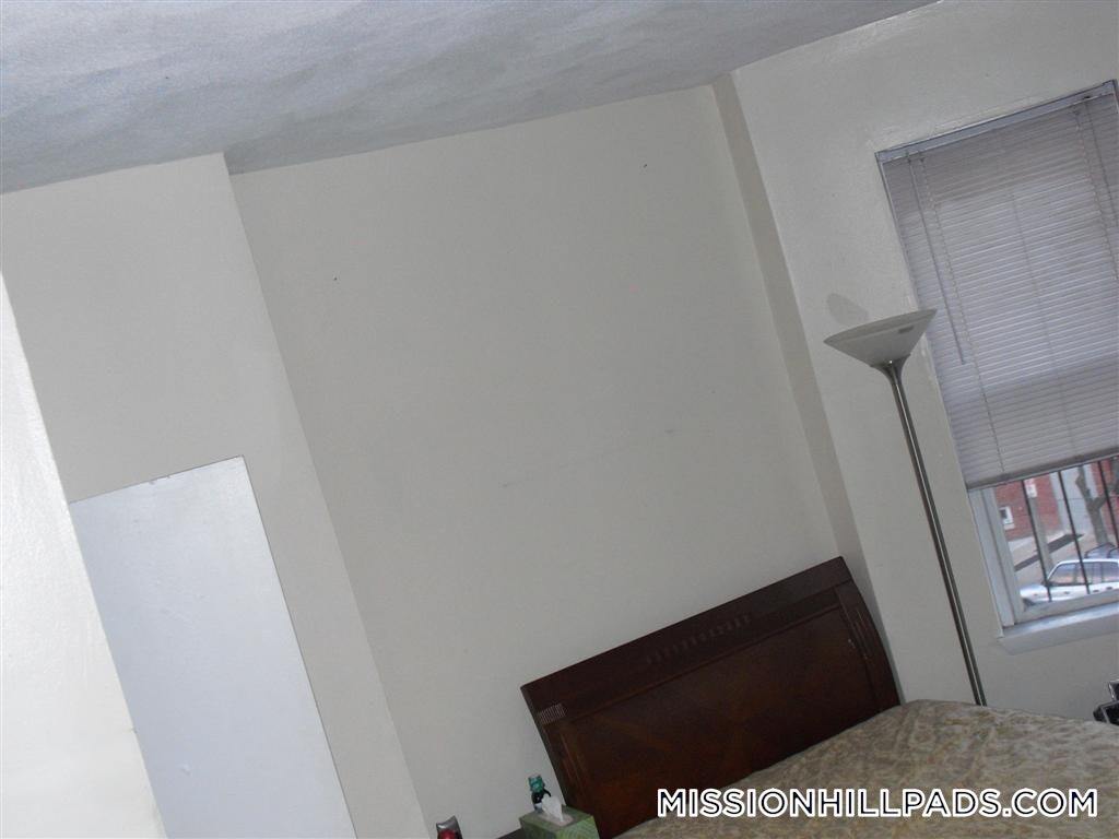 Building Photo - 53 S Huntington Ave