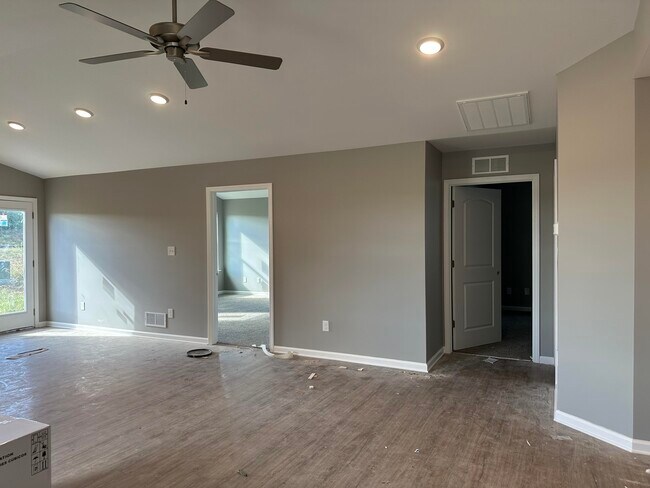 Building Photo - 2525 Feathersound Wy