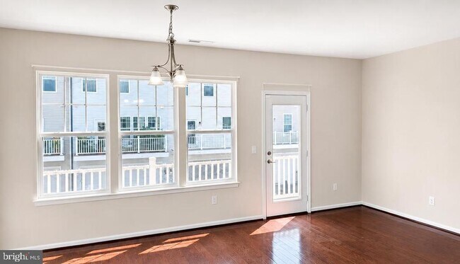 Building Photo - 25556 Palenza Terrace