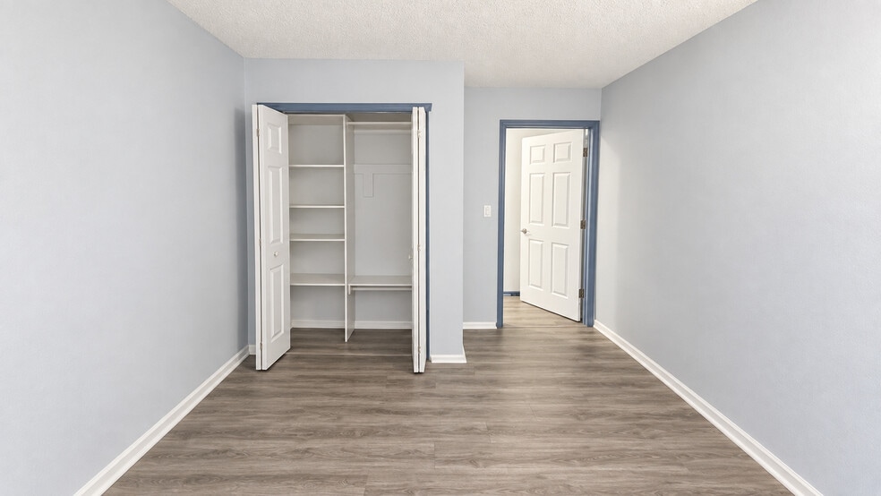 BEDROOM #1 - 29 Pembrook Ave