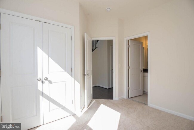 Building Photo - 4939 Trail Vista Ln