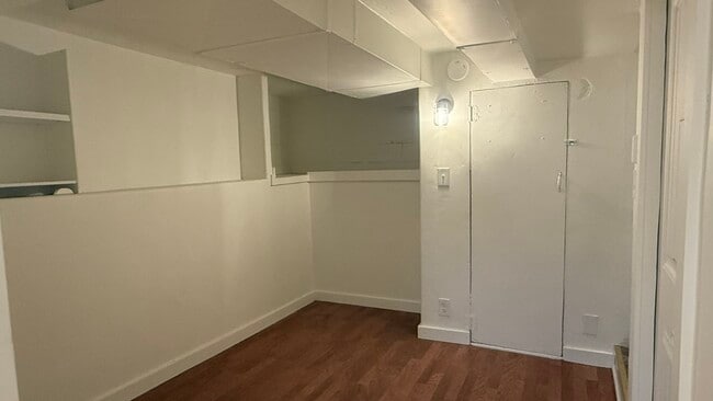 Building Photo - 678 S Dakota St