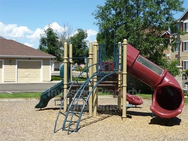 Building Photo - 15700 E Jamison Dr