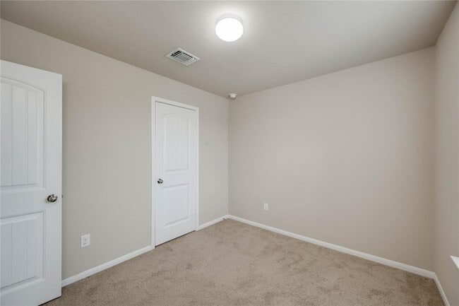 Building Photo - 2908 Tilmon Ln.