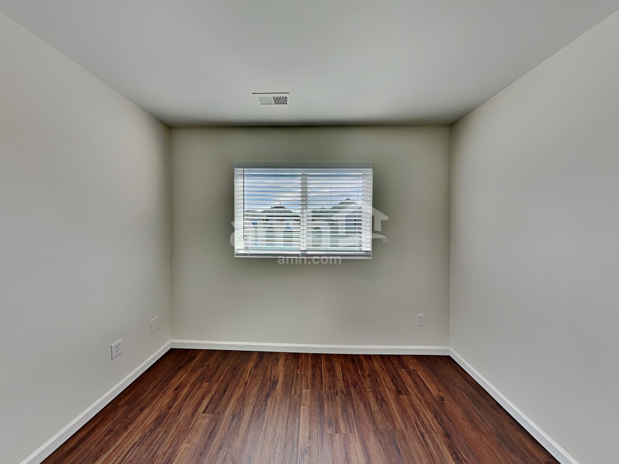 Building Photo - 5935 Colorado Ave SE