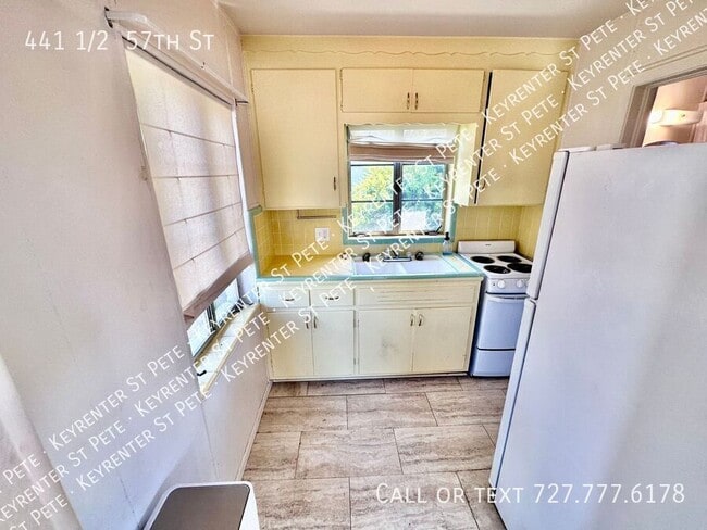 Building Photo - 441 1/2  57th St-