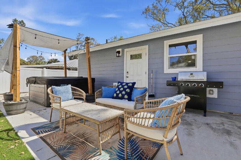 Building Photo - 2751 Sydelle St