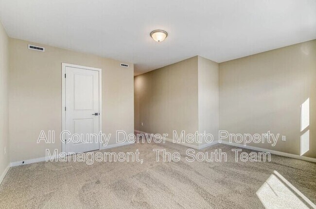 Building Photo - 15312 W 69th Dr