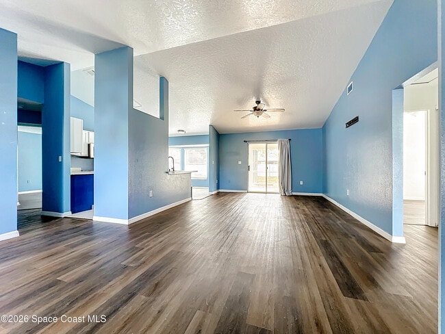 Building Photo - 1662 Hawksbill St NW