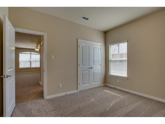 Building Photo - 3800 Gennaker Dr