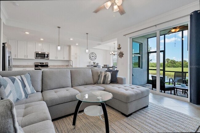 Building Photo - 14071 Heritage Landing Blvd