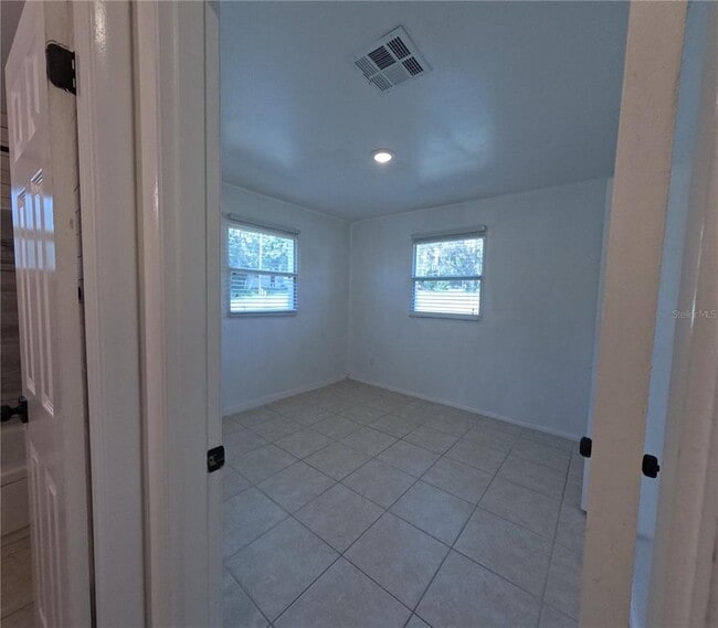Building Photo - 809 Plumosa Ave