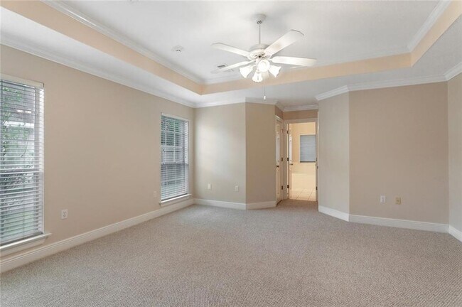 Building Photo - 158 Woodruff Dr