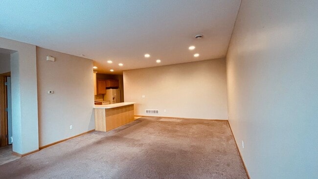 Dining room - 6583 Linwood Drive