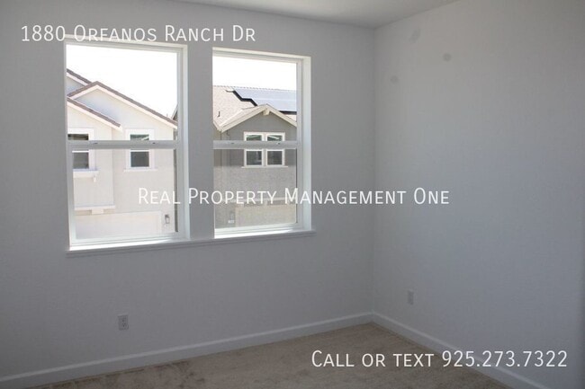 Building Photo - Brand New 4 Bed/3 Bath Home in Perfect Bre...