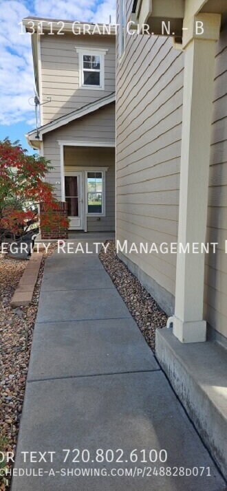 Building Photo - 13112 Grant Cir N