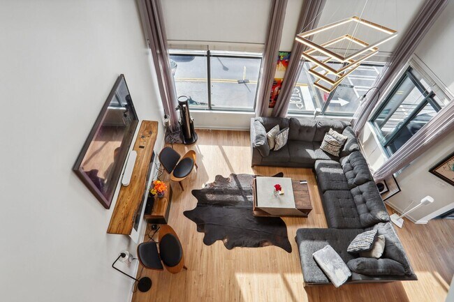 Building Photo - Atlantic Station Luxury