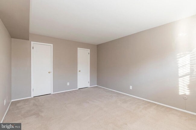 Building Photo - 510 Old Forge Crossing