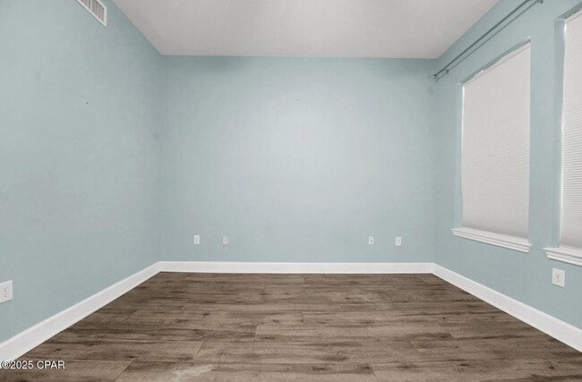 Building Photo - 8700 Front Beach Rd