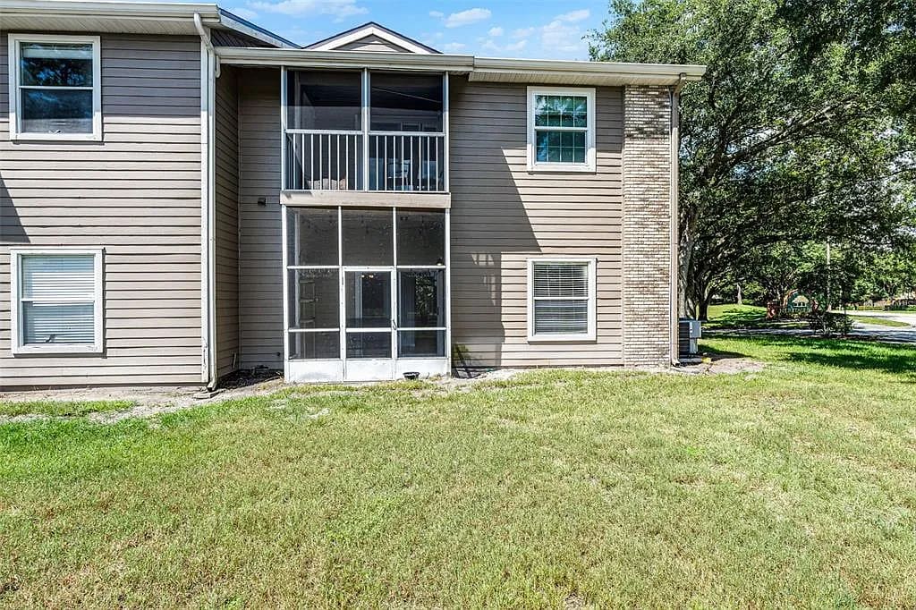 Building Photo - 160 Reserve Cir