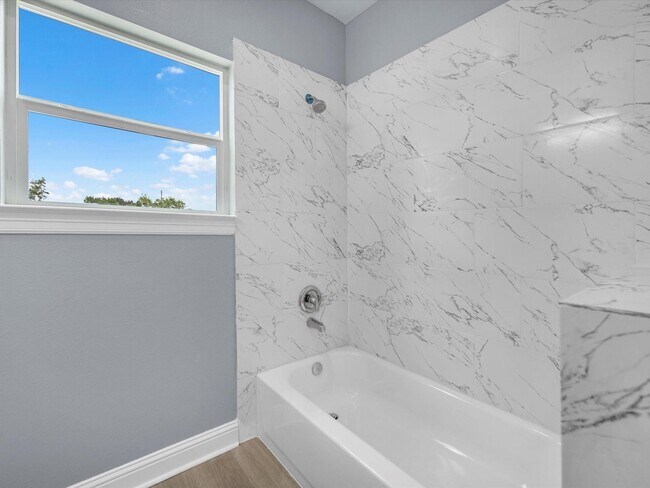 Building Photo - 3528 South St