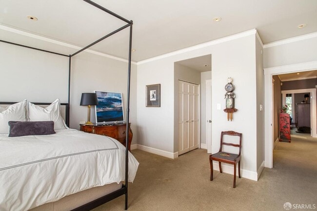 Building Photo - 67 Divisadero St