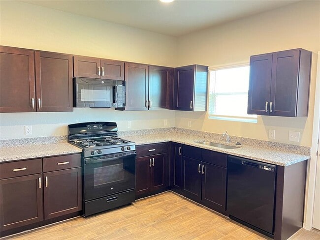 Building Photo - 11504 Murano Dr