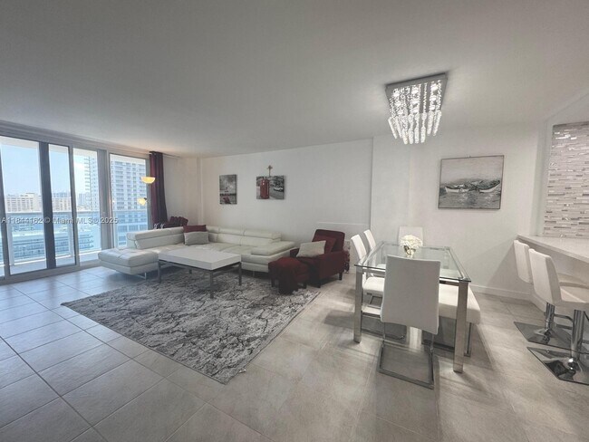 Building Photo - 3800 S Ocean Dr