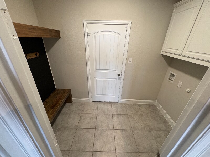 Building Photo - 2634 Byrd Ranch Rd