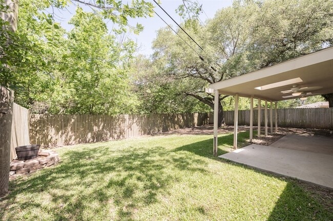 Building Photo - 809 Newport Blvd