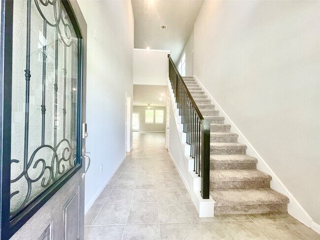 Building Photo - 17526 Rosette Grass Dr