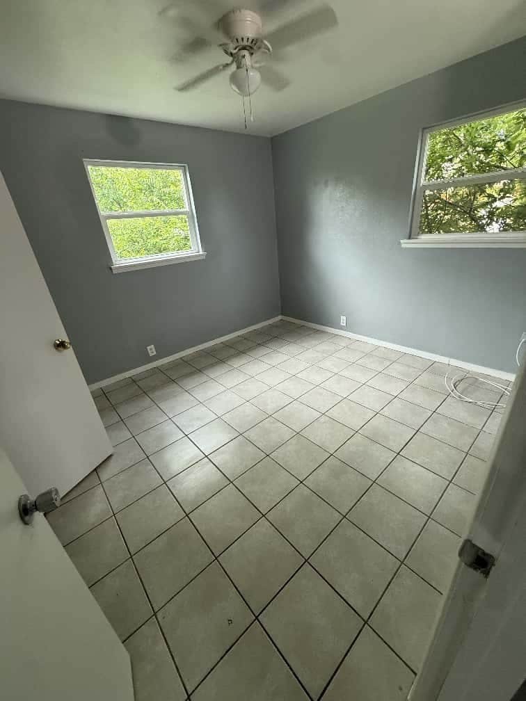 Building Photo - 2808 Park View Dr
