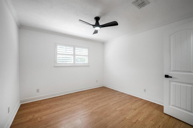 Building Photo - 11611 Pinyon Pl