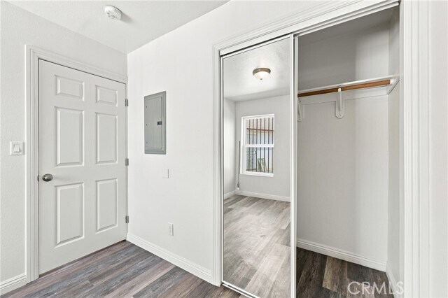 Building Photo - 10646 S Wilton Pl