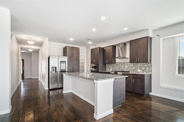 Building Photo - 812 Roxby Ct