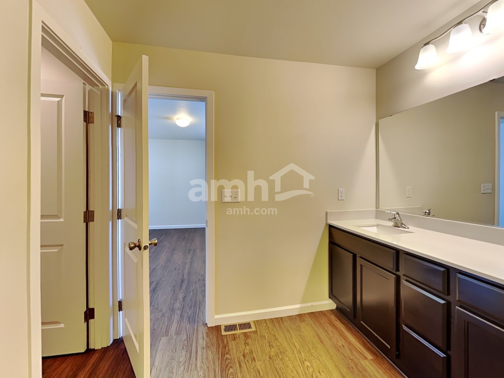 Building Photo - 11022 191st St Ct E