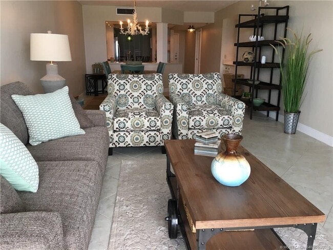 Building Photo - 9600 S Ocean Dr