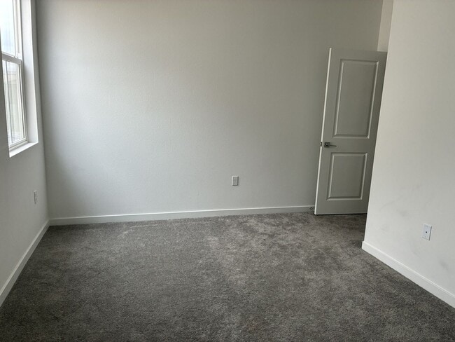 Building Photo - 10934 Orange Blossom Rd