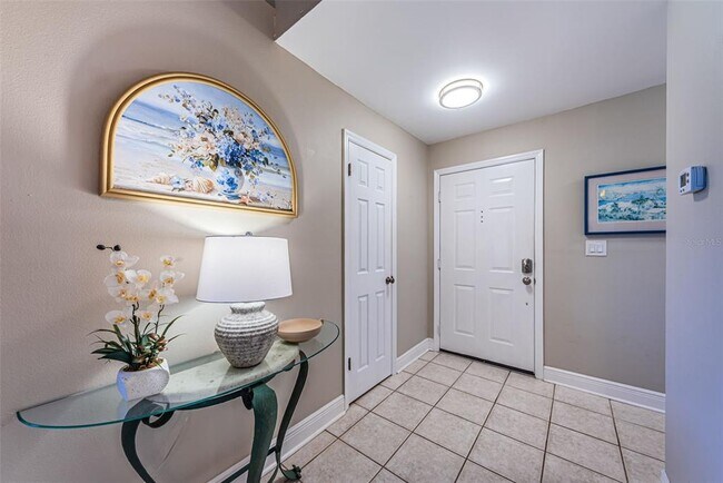 Building Photo - 6020 Bahia Del Mar Cir N