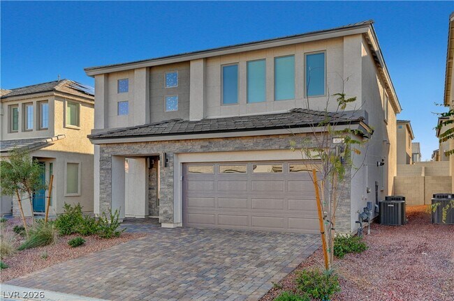 Building Photo - 677 Soaring Wings Ave