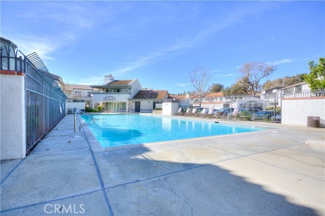 Building Photo - 52 Brownfield Ln