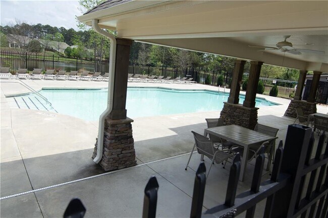 Building Photo - 2472 Knob Crk Rd