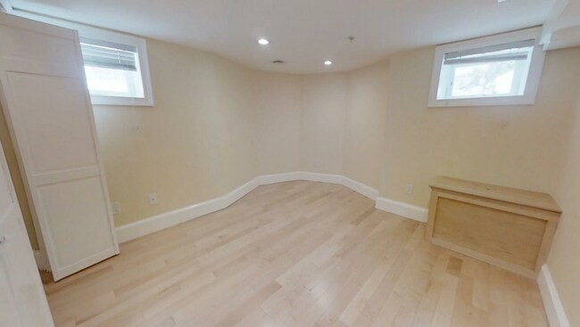 Building Photo - 6.0 bedroom in Cambridge Massachusetts 02140