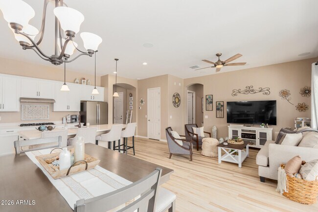 Building Photo - 2813 Wilcox Playa Dr