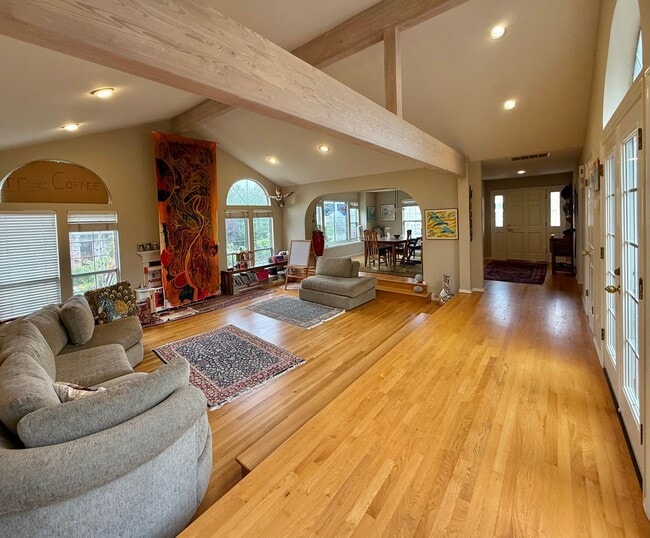 Building Photo - 7146 Danko Dr